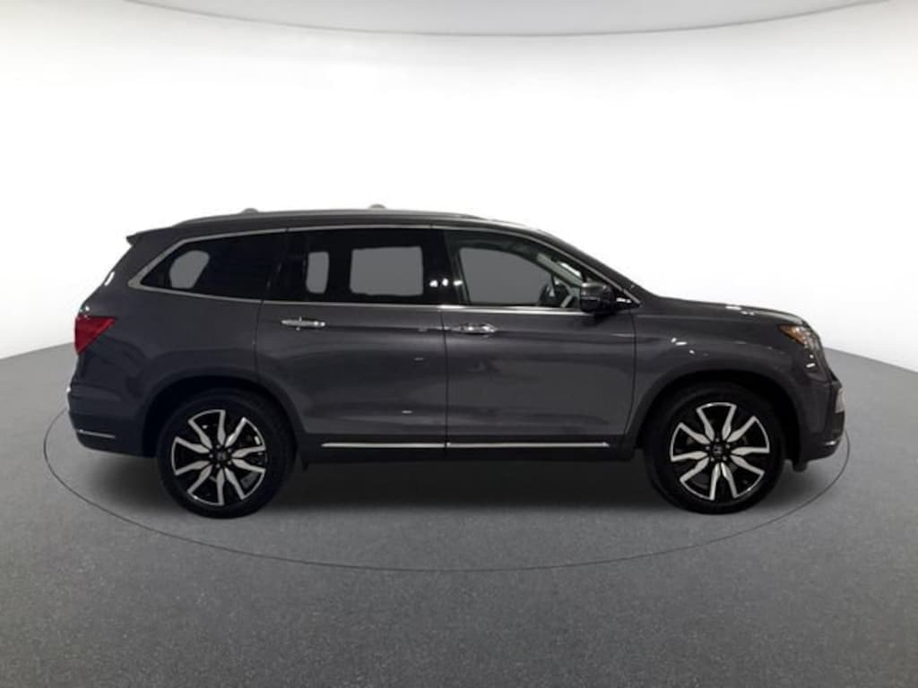 Used 2022 Honda Pilot Touring Sport Utility