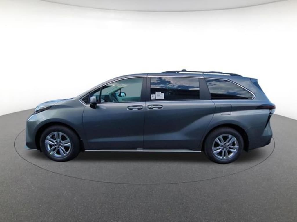 New 2026 Toyota Sienna XLE Van Passenger Van