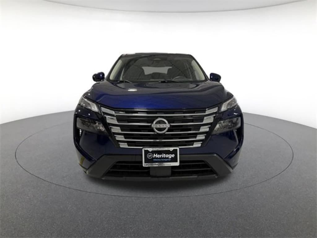 Used 2024 Nissan Rogue SV Sport Utility