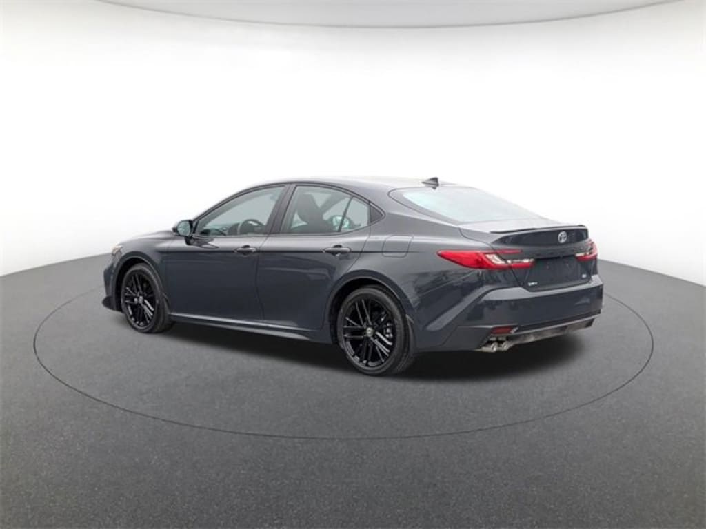 New 2026 Toyota Camry SE Sedan