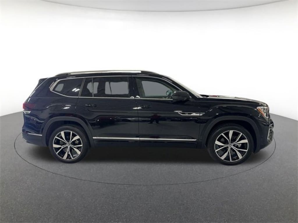 Used 2025 Volkswagen Atlas 2.0T SEL Premium R-Line Sport Utility