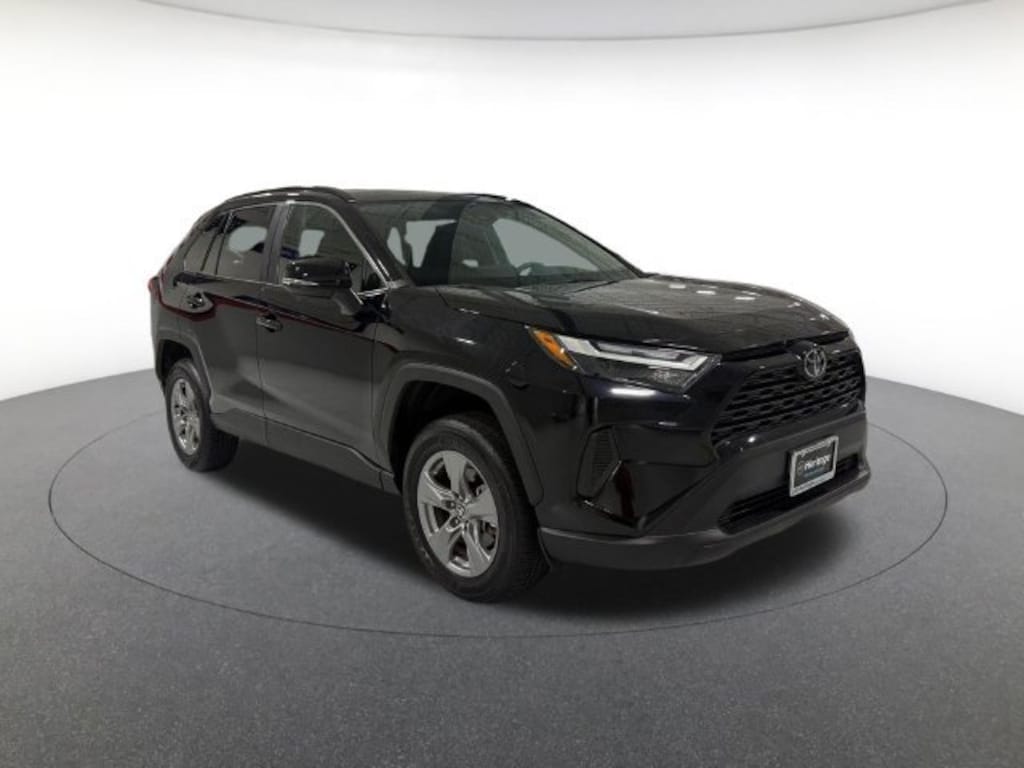 Used 2025 Toyota RAV4 Hybrid XLE Sport Utility