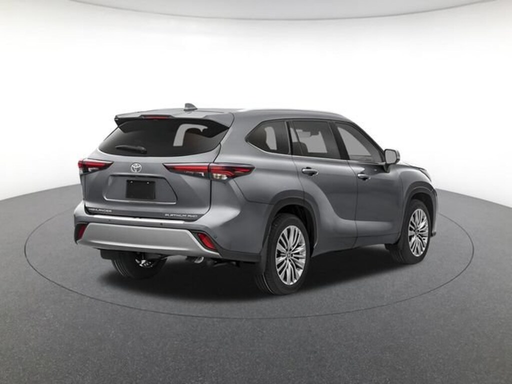 New 2026 Toyota Highlander Platinum SUV