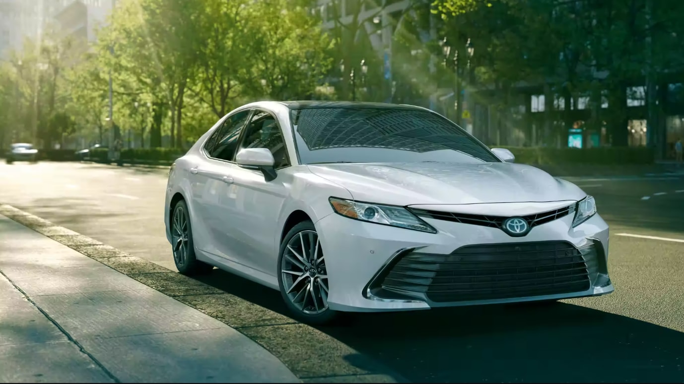 2023-Toyota-Camry-White.png