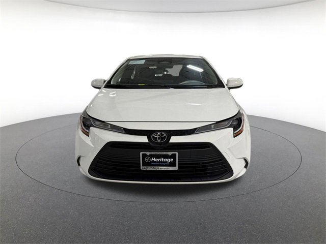 2023 Toyota Corolla LE photo 2