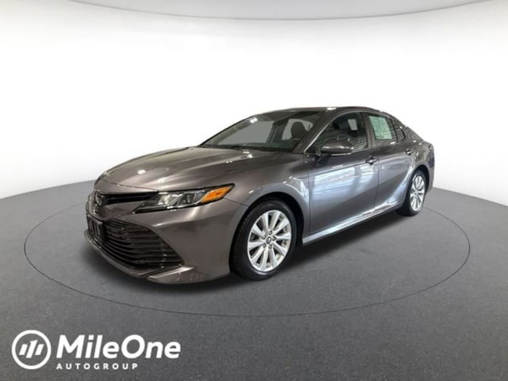 Used 2018 Toyota Camry LE Sedan