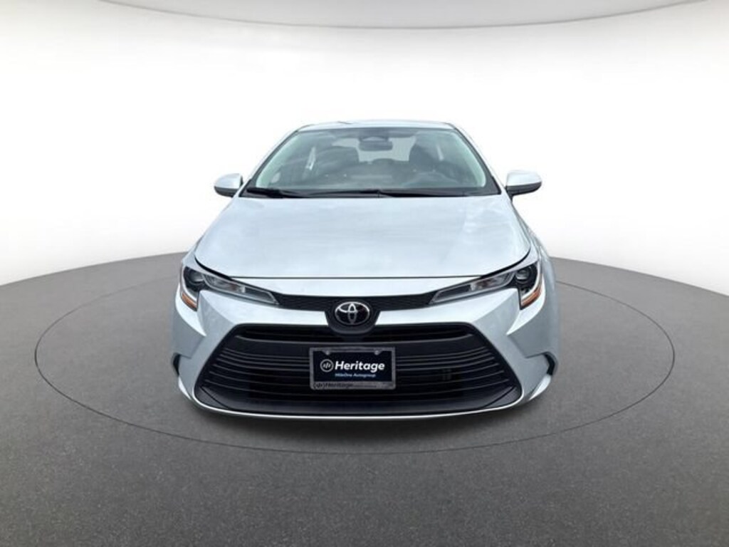 Used 2025 Toyota Corolla LE Sedan