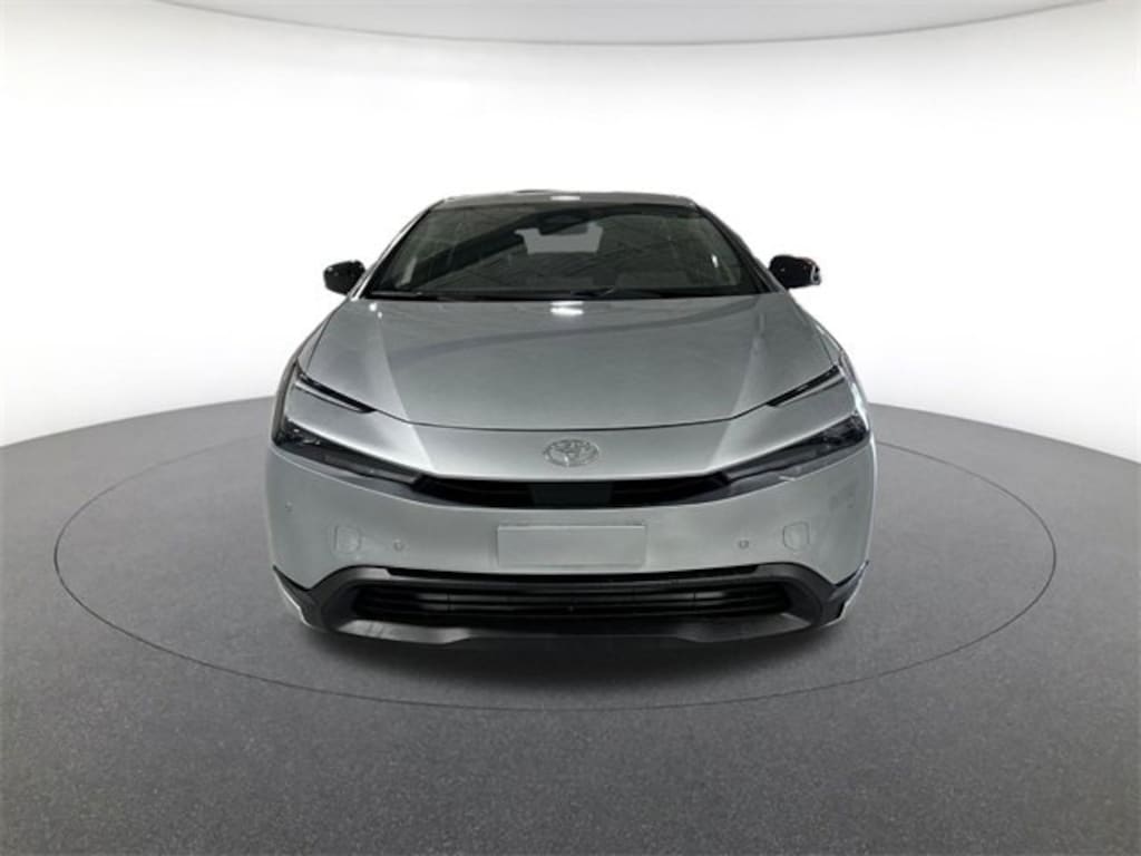 Used 2024 Toyota Prius LE Hatchback