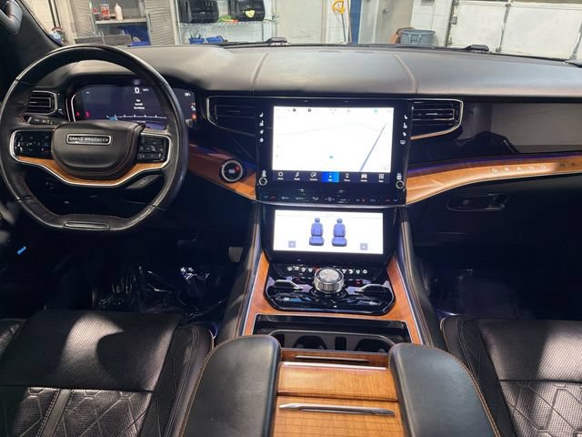 2024 Jeep Grand Wagoneer L Series III - Photo 13