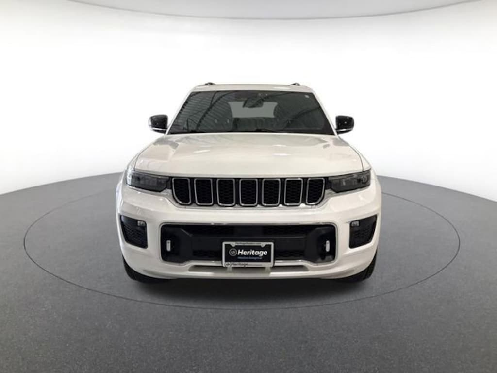 Used 2023 Jeep Grand Cherokee L Overland Sport Utility