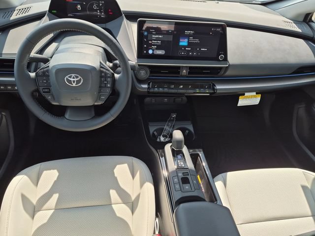 2026 Toyota Prius XLE - Photo 7