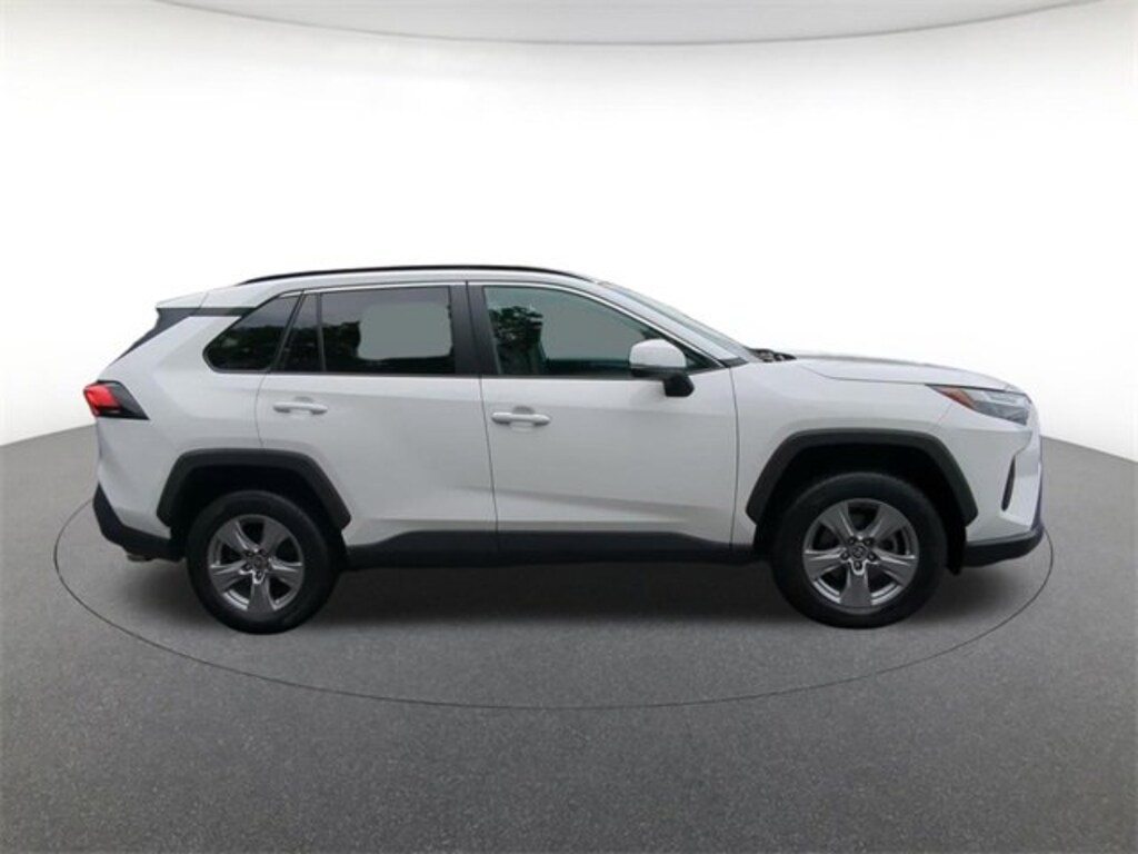 Used 2022 Toyota RAV4 XLE Sport Utility