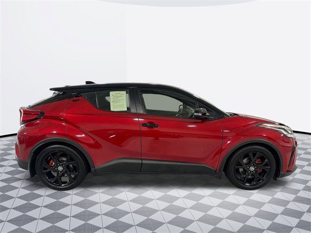 2021 Toyota C-HR Nightshade Edition photo 4
