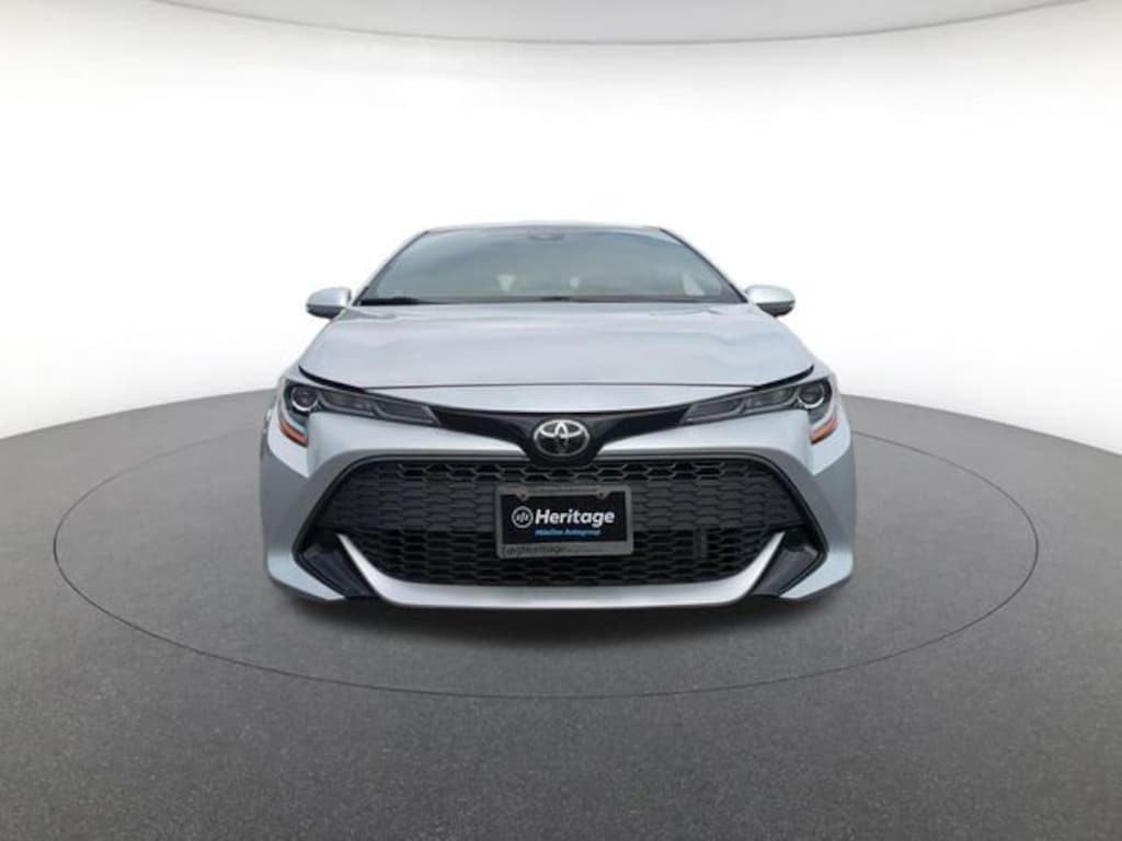 Used 2019 Toyota Corolla Hatchback SE Hatchback