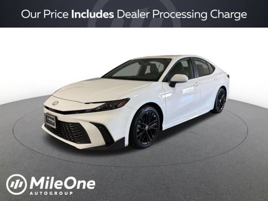 Used 2026 Toyota Camry SE Sedan
