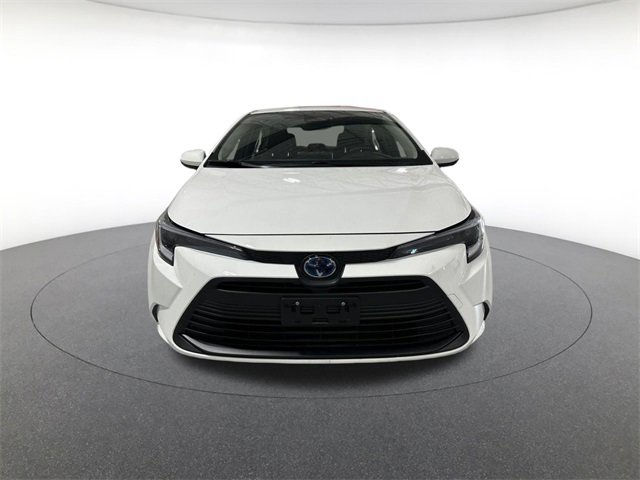 2025 Toyota Corolla Hybrid LE photo 2