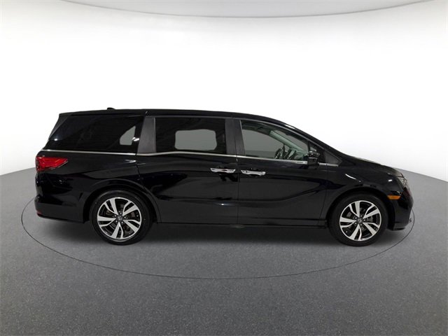 2022 Honda Odyssey Touring photo 4