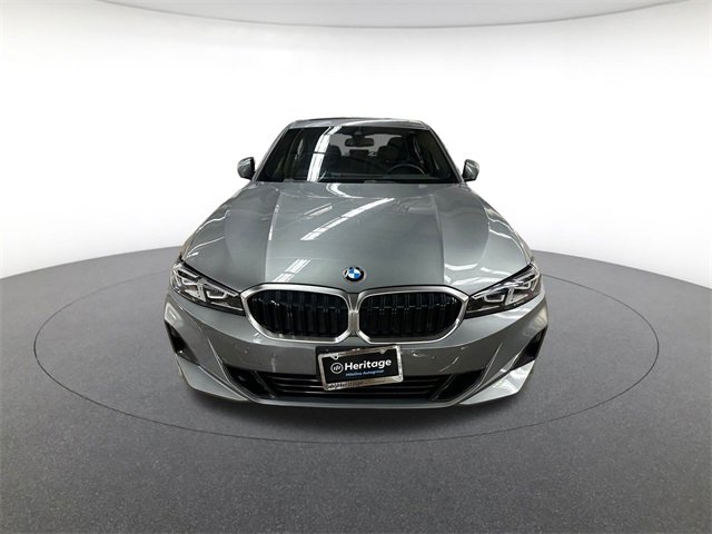 2024 Bmw 330i xDrive photo 2