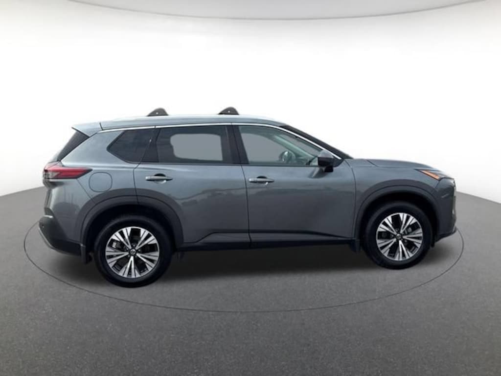 Used 2021 Nissan Rogue SV Sport Utility