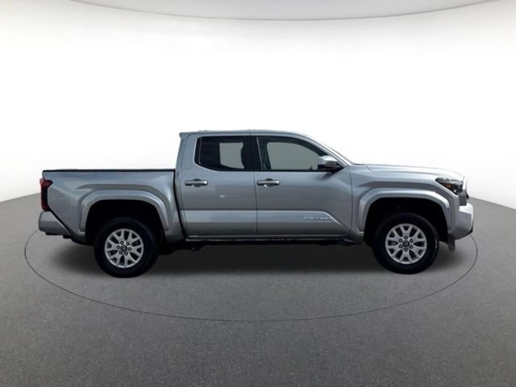 Used 2025 Toyota Tacoma SR5 Truck