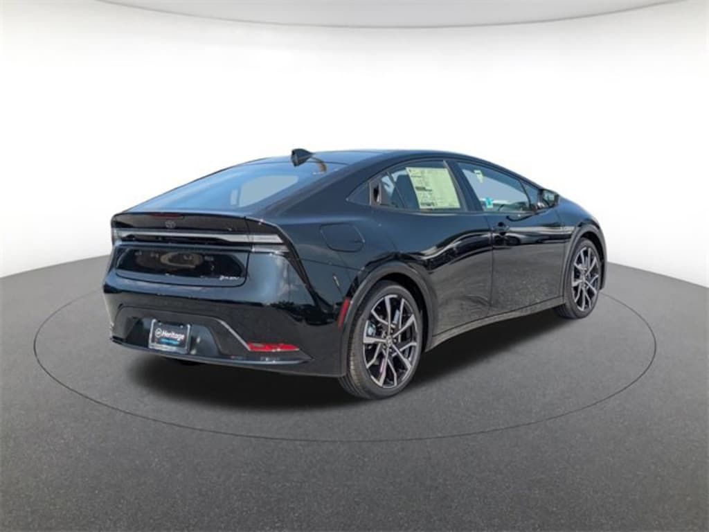 New 2025 Toyota Prius Plug-in Hybrid XSE Hatchback