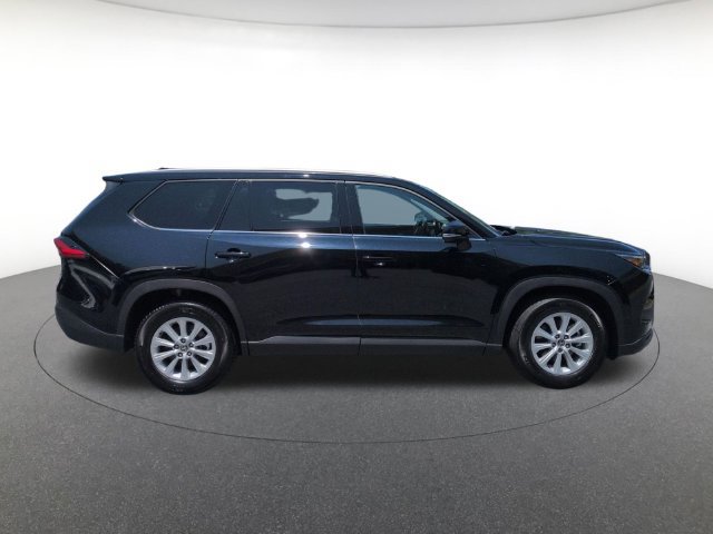 Used 2024 Toyota Grand Highlander XLE Sport Utility