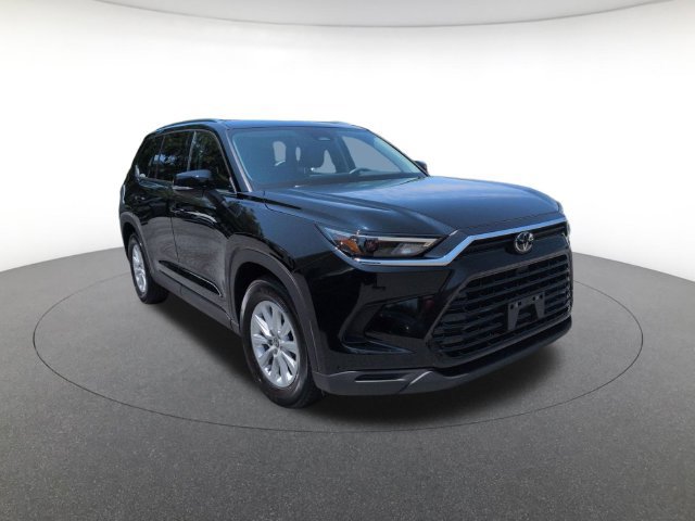 Used 2024 Toyota Grand Highlander XLE Sport Utility