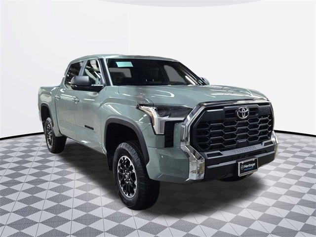 2025 Toyota Tundra SR5 photo 2