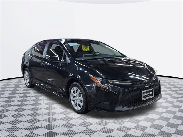 2021 Toyota Corolla LE photo 3
