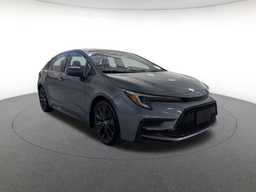 Used 2023 Toyota Corolla SE Sedan