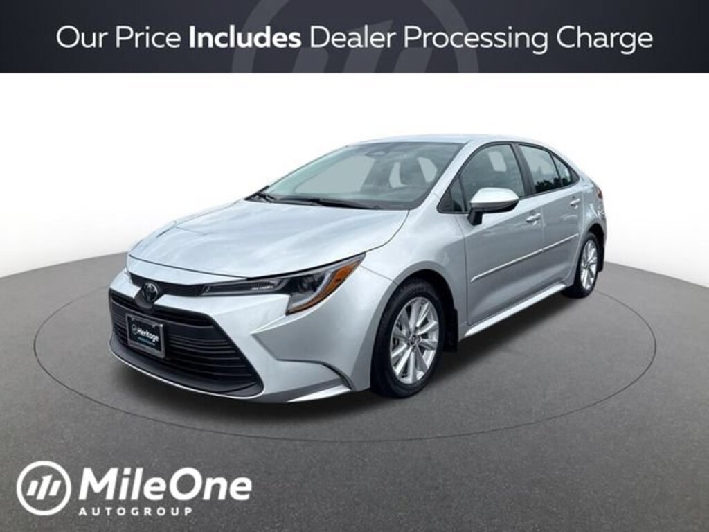 Used 2025 Toyota Corolla LE Sedan