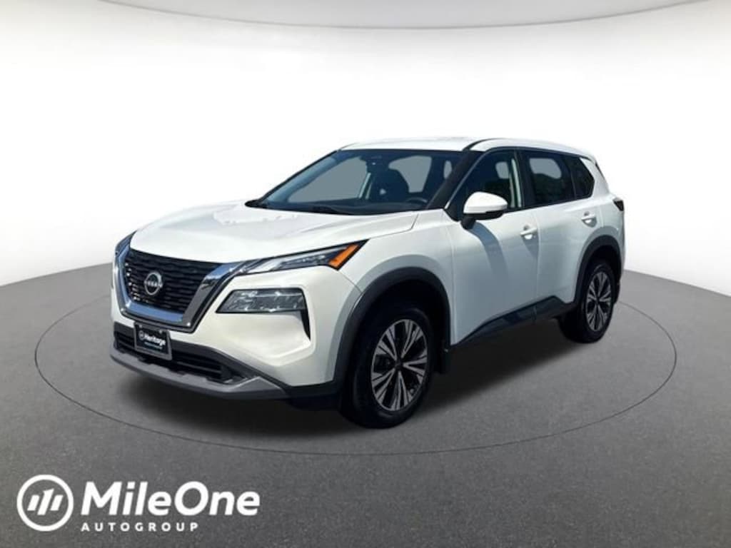 Used 2023 Nissan Rogue SV Sport Utility