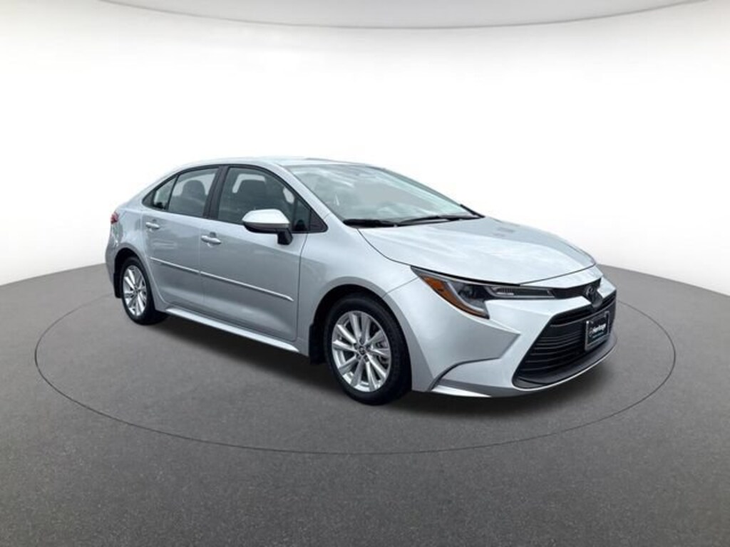 Used 2025 Toyota Corolla LE Sedan