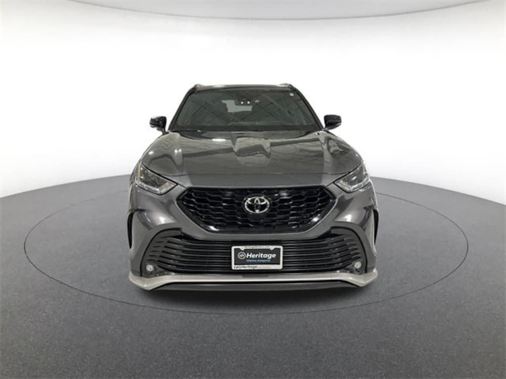 Used 2023 Toyota Highlander XSE Sport Utility