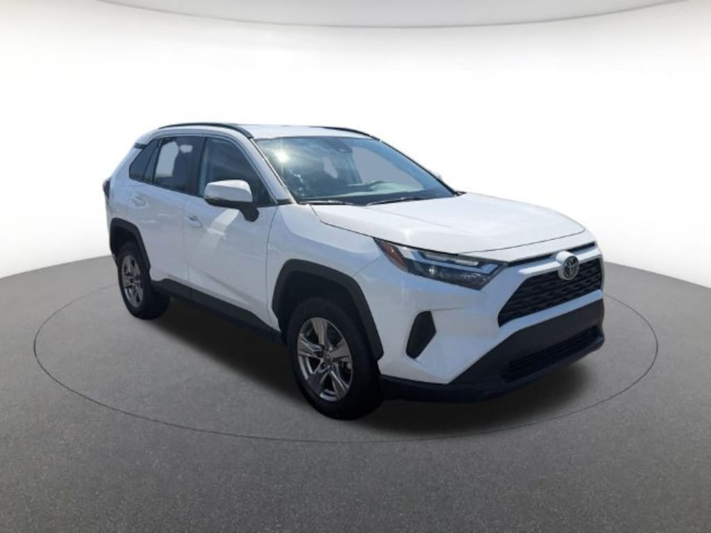Used 2024 Toyota RAV4 XLE Sport Utility