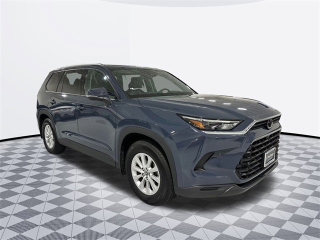 2024 Toyota Grand Highlander XLE photo 2