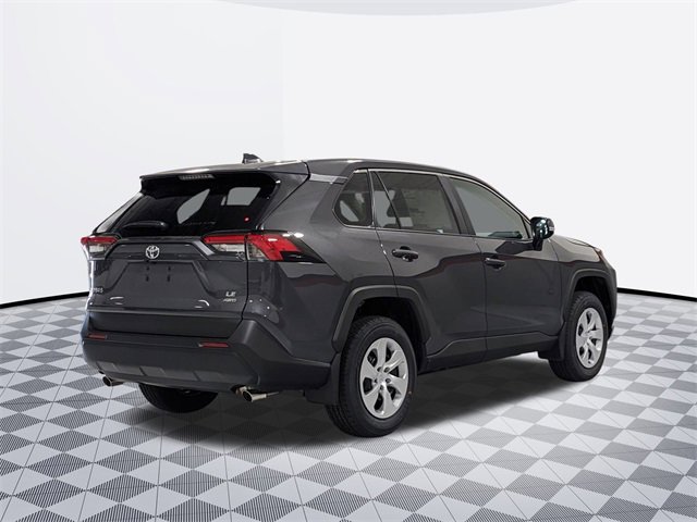 2025 Toyota RAV4 LE photo 4