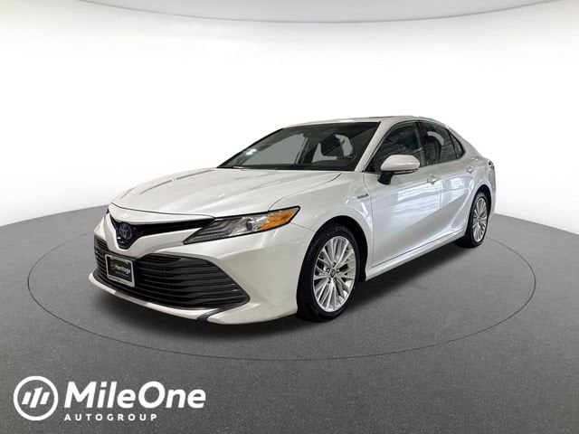 2020 Toyota Camry XLE