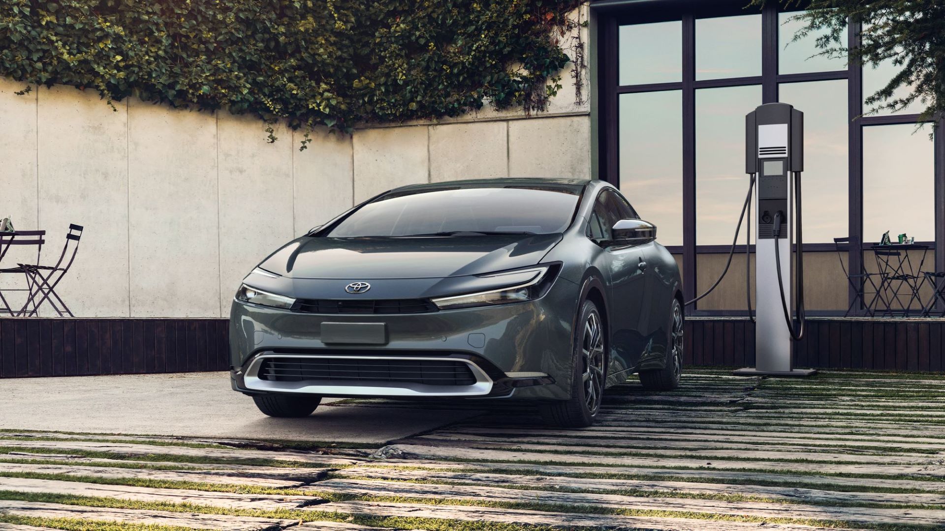 How to Charge the 2025 Toyota Prius Plug In Hybrid