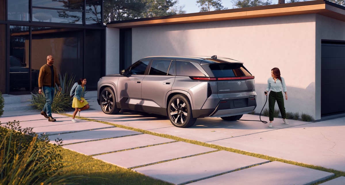 2027%20Toyota%20Highlander.jpg