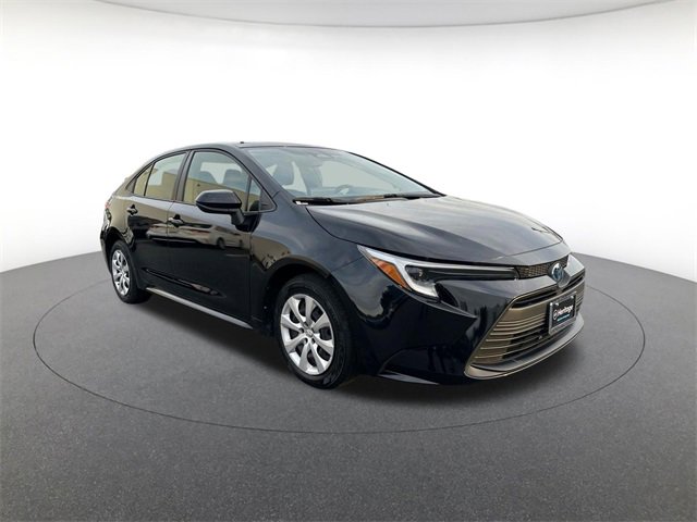 2025 Toyota Corolla Hybrid LE photo 3