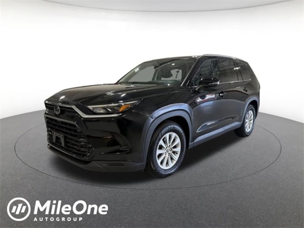 Used 2024 Toyota Grand Highlander XLE Sport Utility