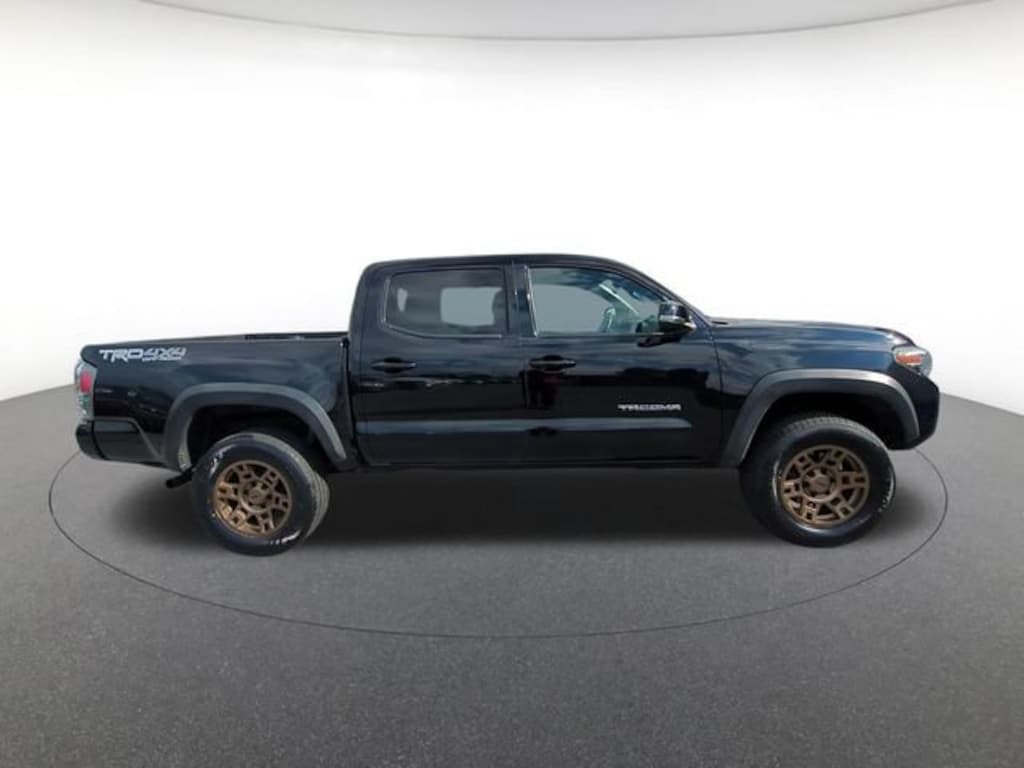 Used 2022 Toyota Tacoma TRD Off-Road Truck