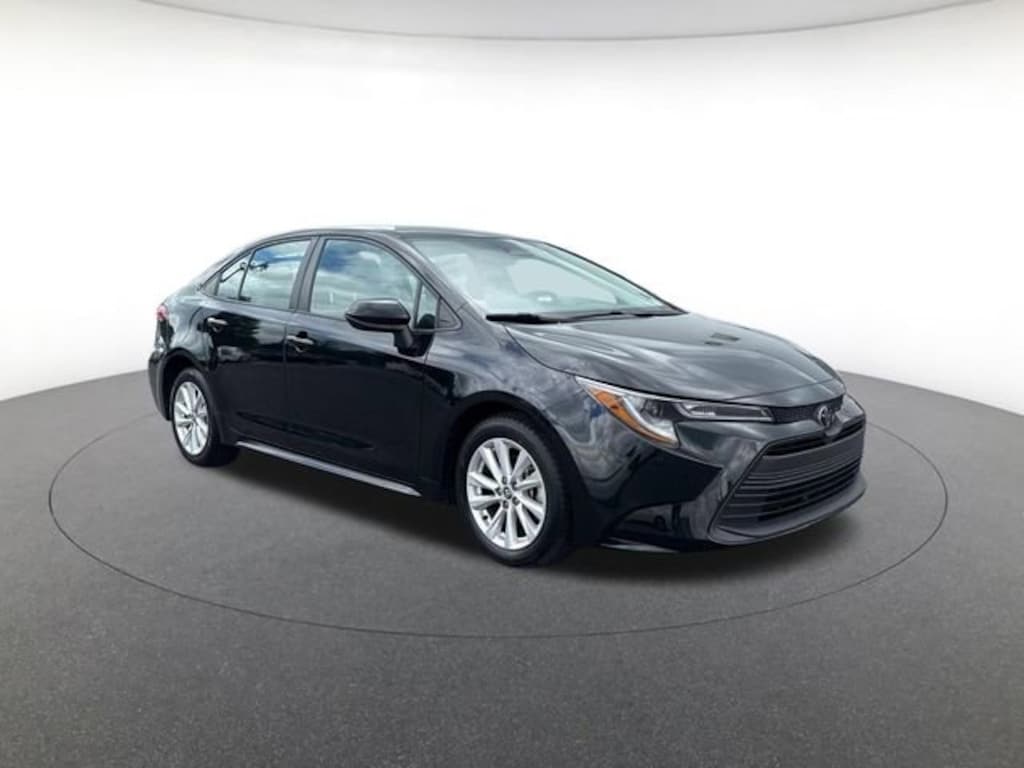 Used 2024 Toyota Corolla LE Sedan