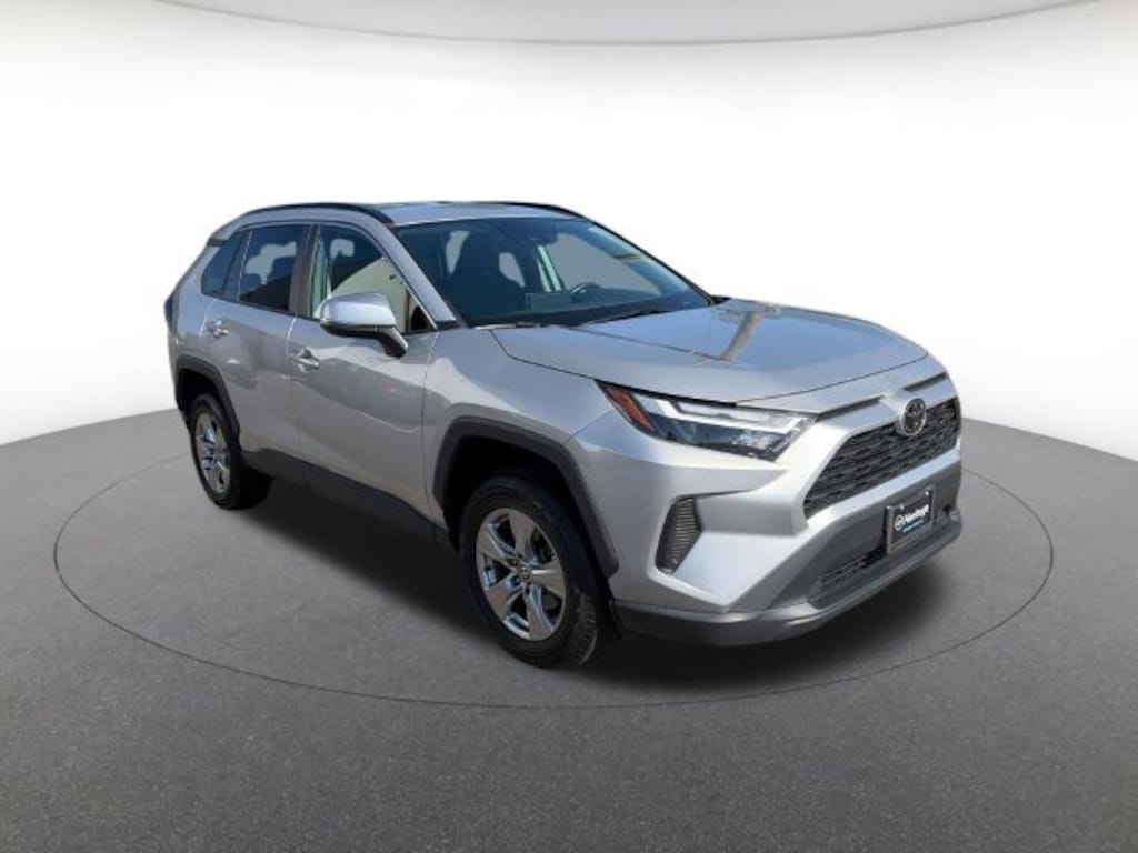 Used 2024 Toyota RAV4 XLE Sport Utility