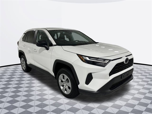 2024 Toyota RAV4 LE Sport photo 3
