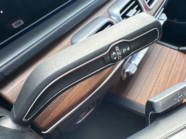 2025 Mercedes-Benz GLS Base - Photo 17