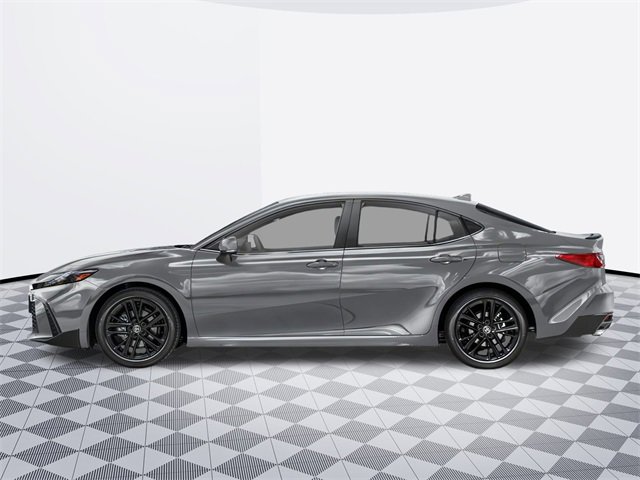 2026 Toyota Camry SE photo 3
