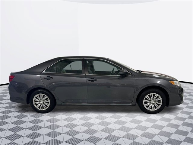 2013 Toyota Camry L photo 4