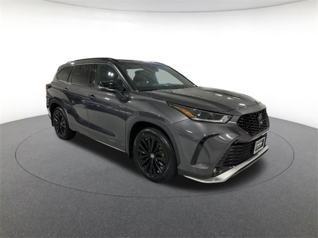 Used 2023 Toyota Highlander XSE Sport Utility